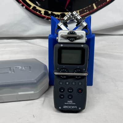 Zoom H5 Handy Recorder Portable Recording Device with Case image 2