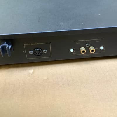 Nakamichi  ST 7E AM/FM STEREO TUNER image 6