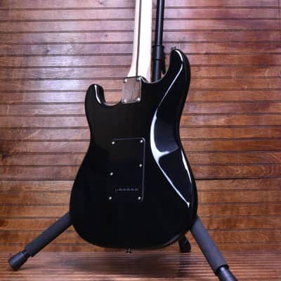 Squier FSR Affinity Series® Stratocaster® HSS, Black image 4