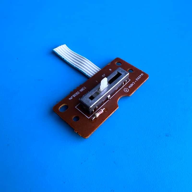 Immagine CASIO MT-240 Vintage Keyboard Part: Volume Control Slider Fader Pot PCB - 1
