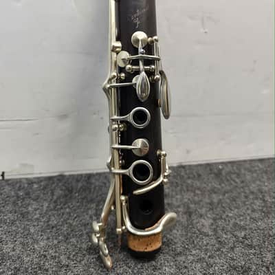 H. Selmer "Centered Tone" Bb Clarinet 1958 - Serial #R5569 - Black image 5