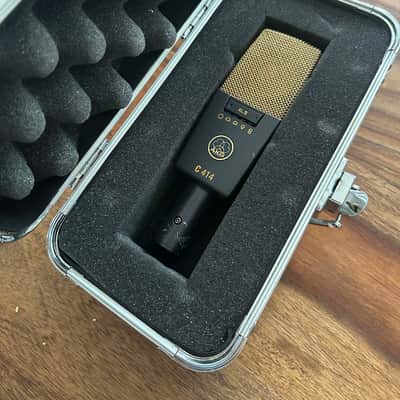 AKG C414 XLII Large Diaphragm Multipattern Condenser Microphone 2010s - Black image 2