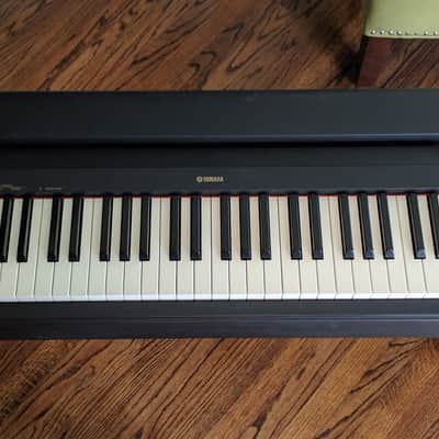 Yamaha P-60 digital piano image 1