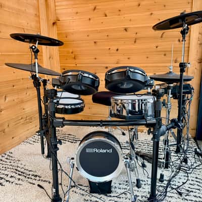 Roland TD713 V-Drum Kit with Mesh Pads 2024 - Present - Black image 2