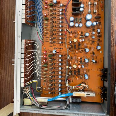 Luxman G-120A Graphic Equalizer image 9