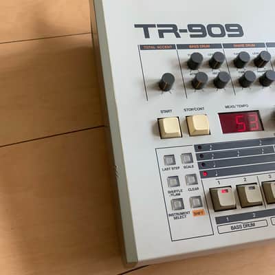 Roland TR-909 Rhythm Composer image 15
