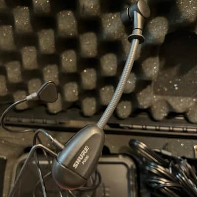 Shure PGX4/PGX1 Wireless system with PG30 Headset microphone image 5