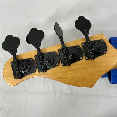 Kramer Striker 700ST Bass Guitar - Red MISSING NECK STRAP STUD image 6