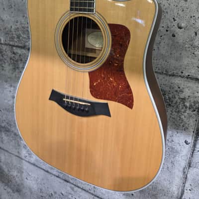Taylor 410ce Electro Acoustic Guitar with Fishman Electronics 1998 - 2003 - Natural image 2