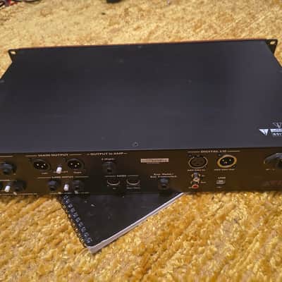 Avid Eleven Rack Guitar Multi-Effects Processor and Pro Tools Interface with original instructions manual image 5