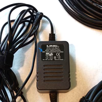Line 6 Variax 700 Acoustic image 8