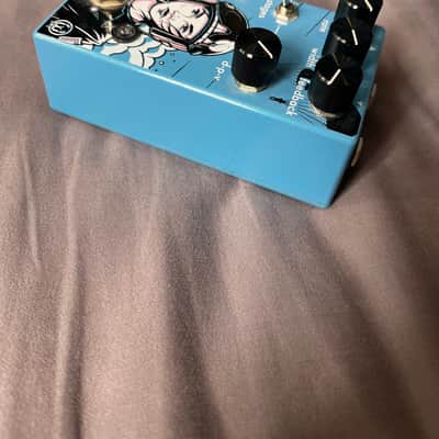 Walrus Audio Lillian Multi-Stage Analog Phaser 2018 - Present - Blue image 4