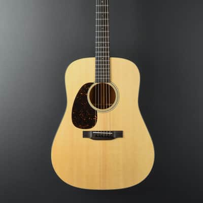 Martin New for 2025 D-18 Left Hand - Gloss Natural image 3