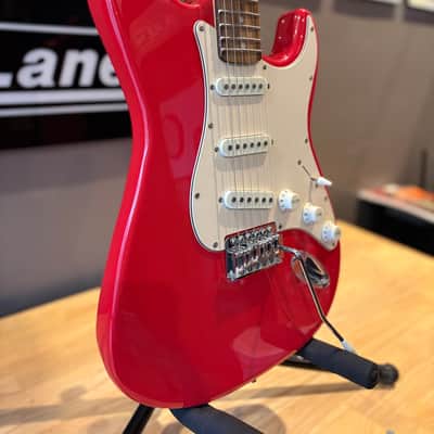 Unbranded Strato-style 2020’s - Fiesta Red image 4
