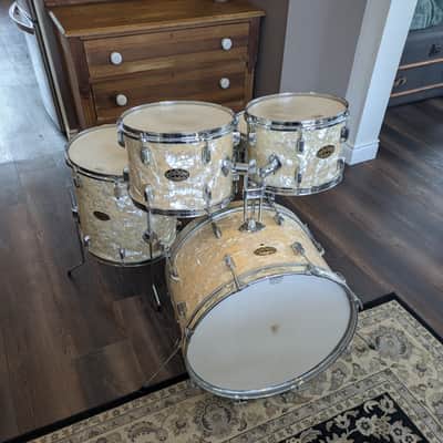 Coronet Deluxe Five Piece Drumkit 1960s image 4