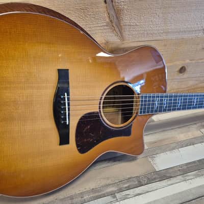 Eastman AC522CE - Goldburst image 2