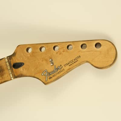 2002 Vintage Fender Stratocaster Maple Neck ~Heavy RELIC~ MIM Mexico image 17