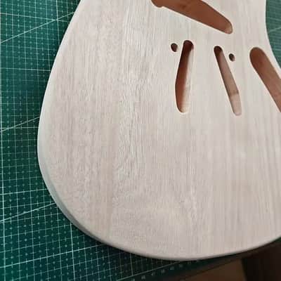 Mahogany Wood Mustang Style Unfinished Guitar Body image 3