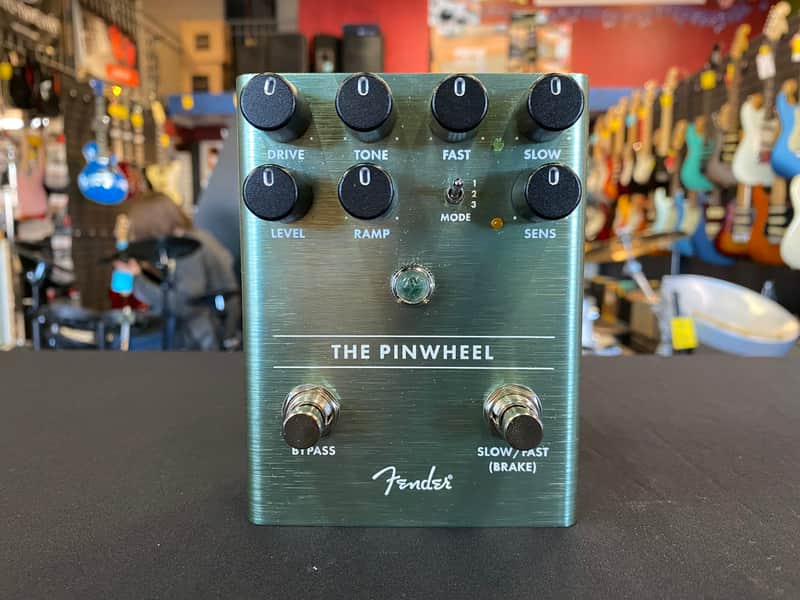 Fender The Pinwheel Rotary Speaker Emulator image 1