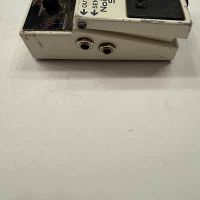 Boss Roland NS-2 Noise Suppressor Gate Guitar Effect Pedal image 4