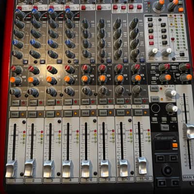 Behringer UFX1204 12-Input 4-Bus Mixer XENYX USB 2010s - Standard image 4