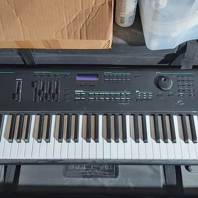 Kurzweil PC88 64-Voice, 88-key Performance Controller and Synthesizer image 2