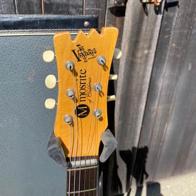 Vintage 1965/66 Mosrite Ventures II Blue image 2