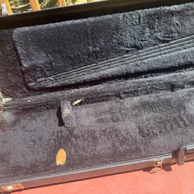 Vintage 80’s Fender P Bass Hardshell Case image 17