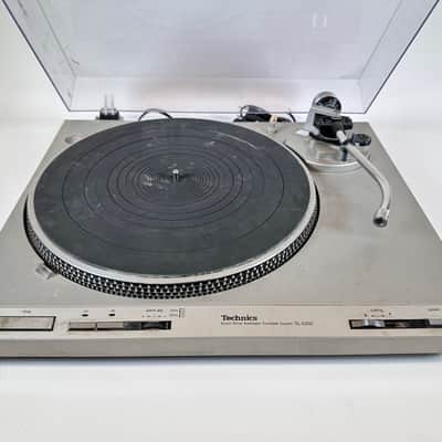 Technics Model SL-D202 Vintage Direct Drive Turntable image 3