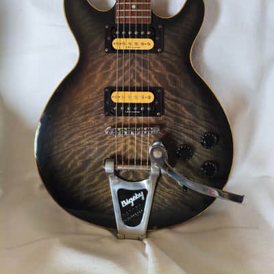Lag Roxanne Original Classic - Chevron Flame Maple Top - Black Shadow - RARE!!! image 3