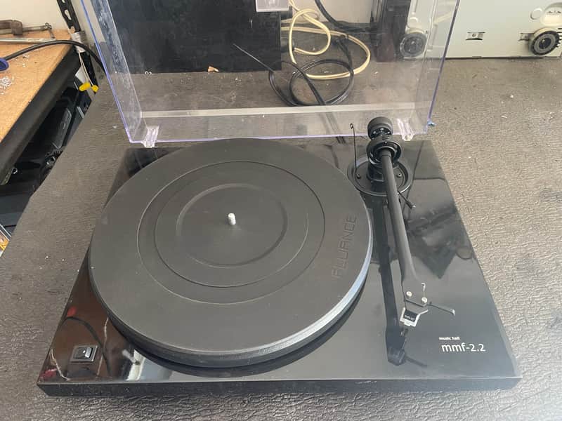 Music Hall MMF-2.2 Turntable With Melody MM Phono Cartridge image 1