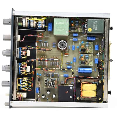NEVE 33115 Mic Preamp/3-Band EQ Pair + Rack image 8