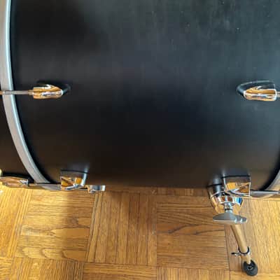 Yamaha Tour Custom Maple BD and MT Black Licorice Satin image 2