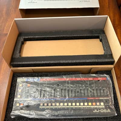 Roland JU-06A Boutique Series Synthesizer Module - Black image 3