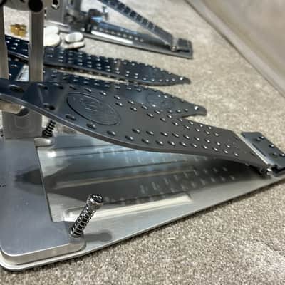 DW DWCPMCD2XF Machined Chain Drive Double Bass Drum Pedal with Extended Footboard & Shortboard image 3