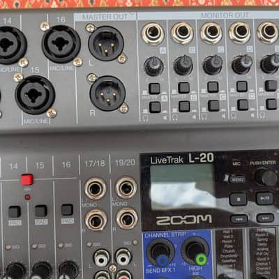 Zoom LiveTrak L-20 Digital Mixer / Recorder 2010s - Grey / Blue image 5