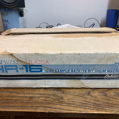 Alesis HR-16 with original box and manual image 10