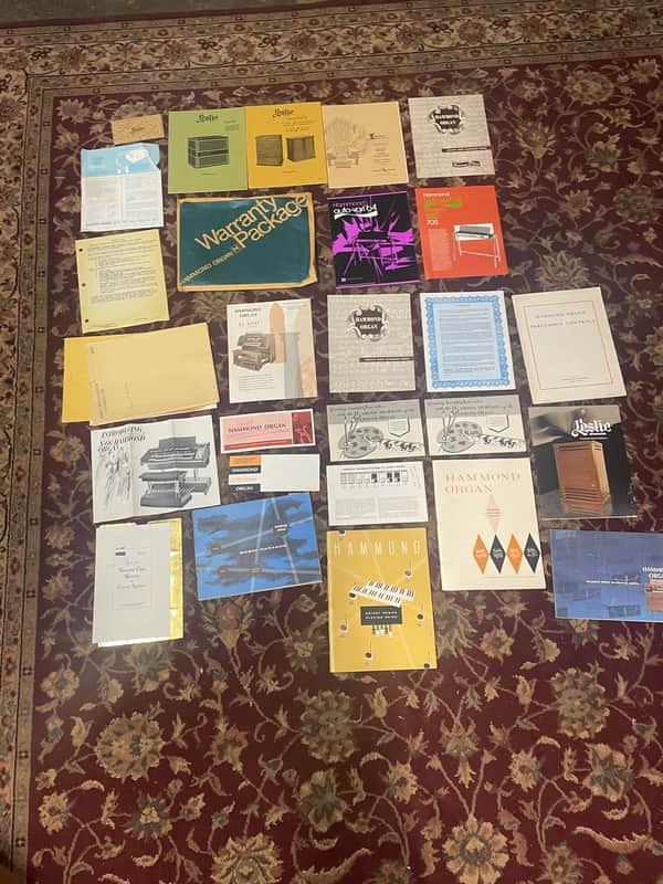 Hammond/Leslie - Lot of Manuals, Booklets and Misc Documents - 1950s-1970s image 1