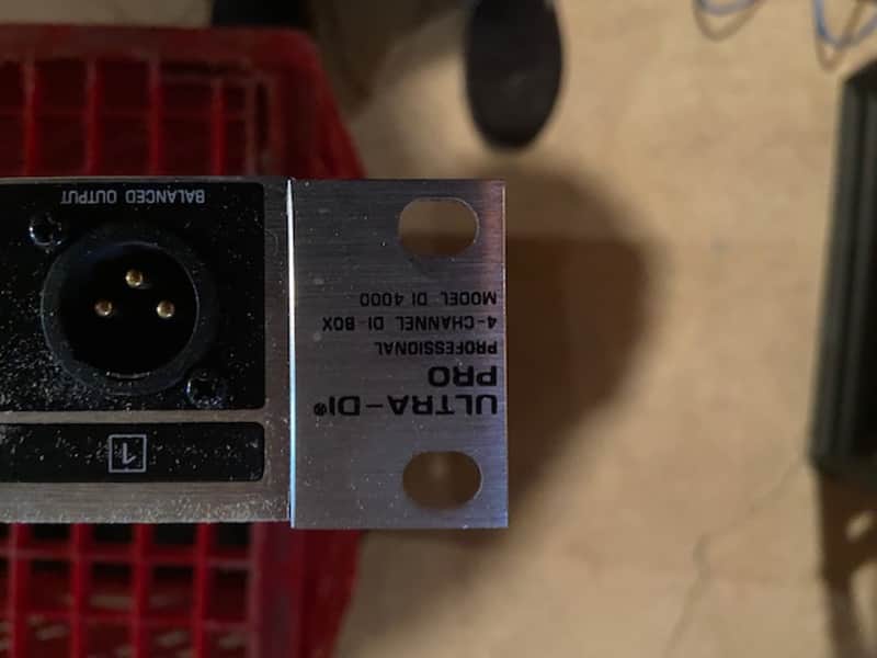 Behringer Ultra-DI Pro DI4000 4-Ch Active Direct Inject Box image 1
