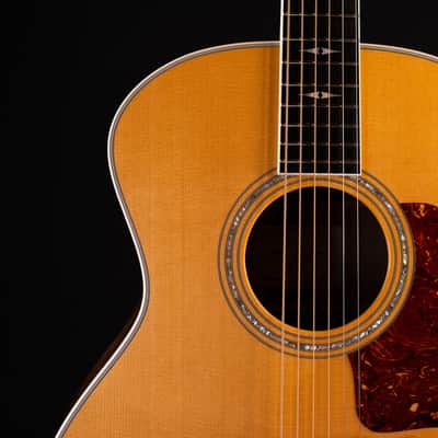 Taylor Limited Edition "Legends of Fall" 814B Grand Auditorium - Brazilian Rosewood - 2000 image 3