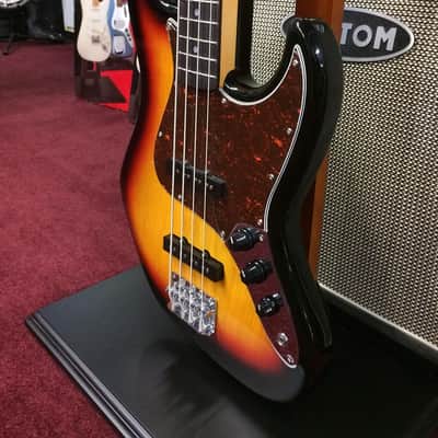 Tagima TW-73 Sunburst J-Style 4-String Bass [ProfRev] image 4
