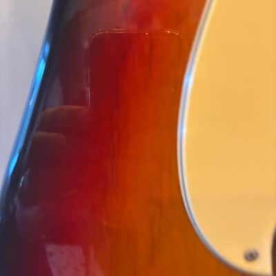 G&L Legacy 2002 - sunburst image 4