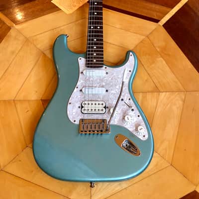 2001 Fender USA Lone Star American HSS Stratocaster Electric Guitar Teal Green Metallic Fender Padded case image 4