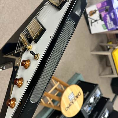 2001 Epiphone '58 Korina Flying V Reissue image 21