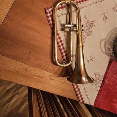 Couesnon Military Signal Trumpet, 1924 image 9