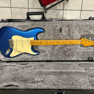 Fender Ultra Strat 2021 - Metalic Blue image 1