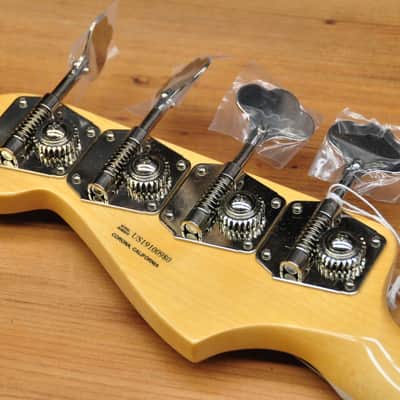 Fender Rarities Flame Ash Top Jazz Bass Plasma Red Burst image 16