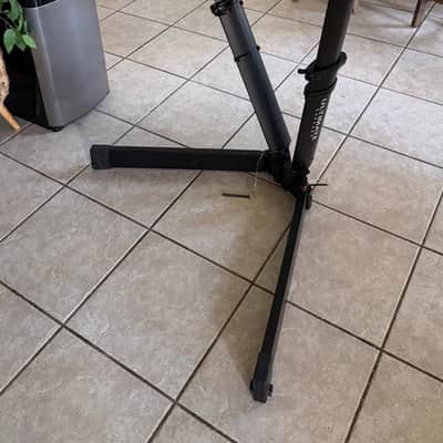 Ultimate Support VS88B V Stand Pro Keyboard Stand 2010s - Black image 1