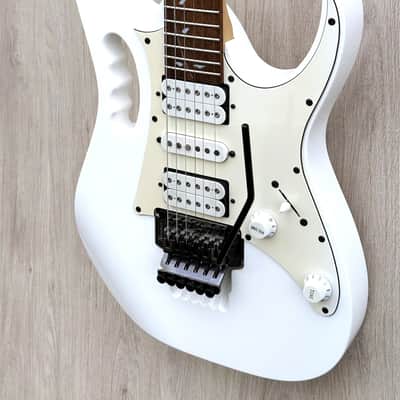 Ibanez JEMJR-WH Steve Vai Signature 2016 - White image 3