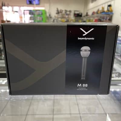 Beyerdynamic M 88 TG Hypercardioid Dynamic Microphone 2010s - Black image 11